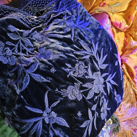 NWT JOHNNY WAS VELVET BAG TOTE - Picture 2 of 10